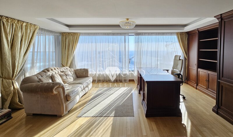 Penthouse exclusivist, cinema, jacuzzi, terase, Upground